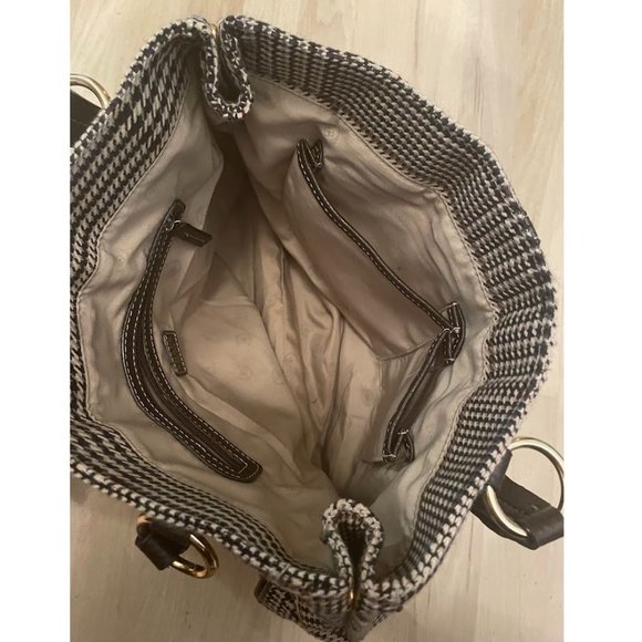 Chaps sophisticated houndstooth bag/purse - Picture 3 of 6